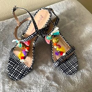 Betsy Johnson sandal size 9